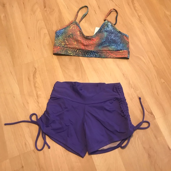 liquido yoga shorts